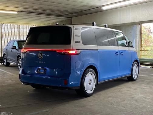 2025 Volkswagen ID. Buzz 1st Edition with 4MOTION