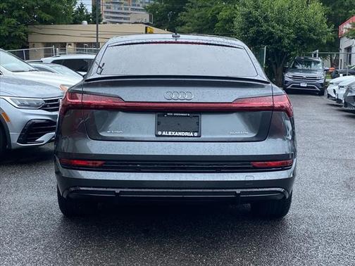 2021 Audi e-tron Sportback Premium