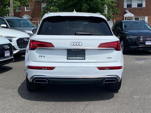 2022 Audi Q5 45 S line Premium Plus