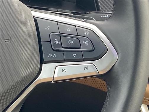 2024 Volkswagen Atlas Cross Sport 2.0T SEL