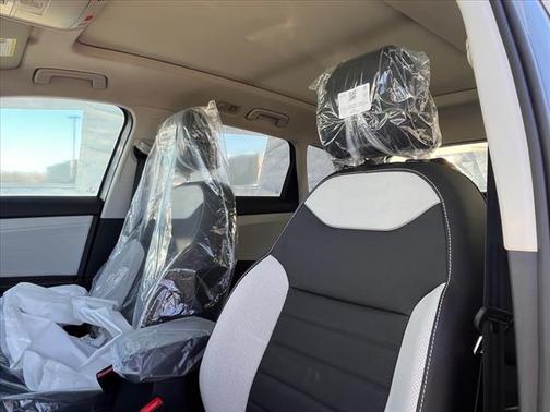 2025 Volkswagen Taos SEL 4Motion