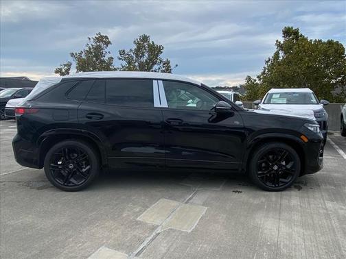 2025 Volkswagen Tiguan 2.0T SE R-Line Black