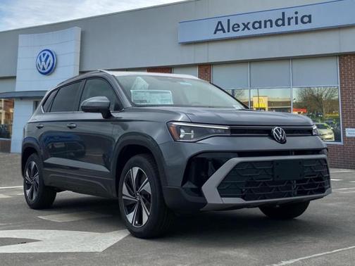 2025 Volkswagen Taos SE 4Motion
