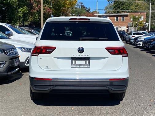 2024 Volkswagen Tiguan 2.0T SE