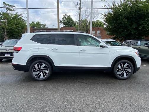 2025 Volkswagen Atlas 2.0T SE w/Technology 4MOTION