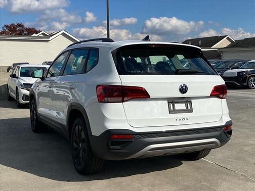 2024 Volkswagen Taos 1.5T S