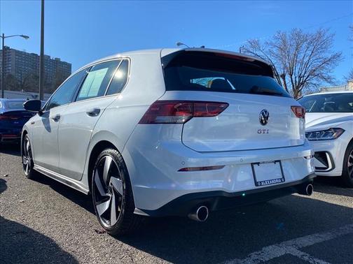 2024 Volkswagen Golf GTI 2.0T S DSG