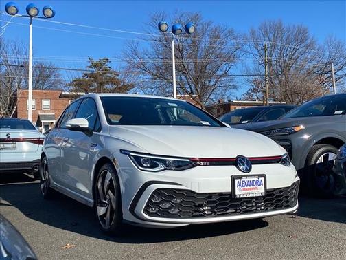 2024 Volkswagen Golf GTI 2.0T S DSG