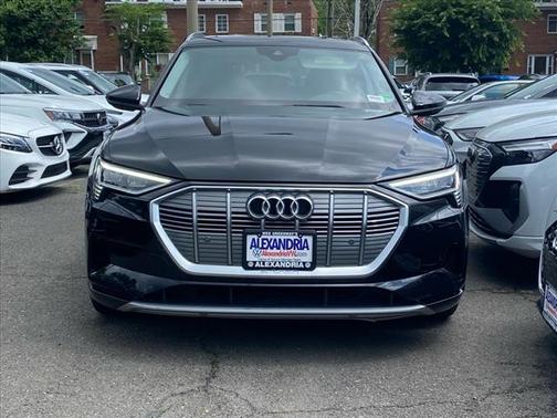 2021 Audi e-tron Premium