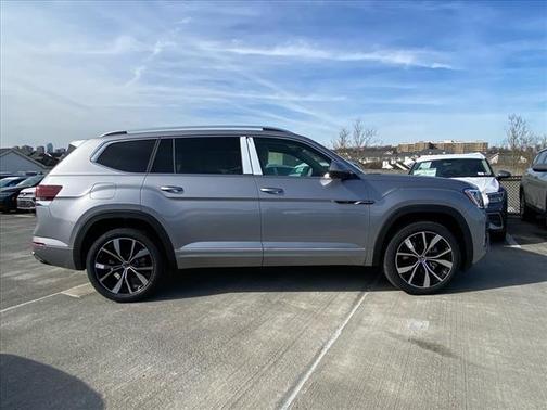 2025 Volkswagen Atlas SEL Premium R-Line 4Motion