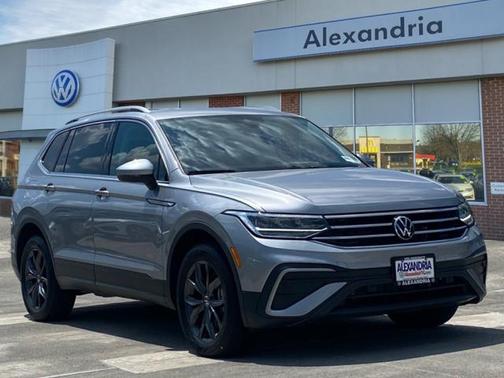 2024 Volkswagen Tiguan 2.0T SE 4MOTION