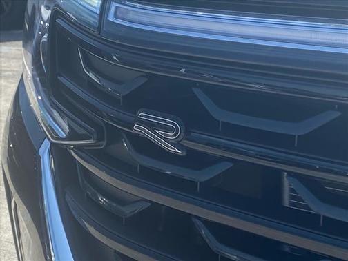 2025 Volkswagen Atlas 2.0T SEL Premium R-Line 4MOTION