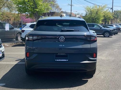2025 Volkswagen ID.4 Pro