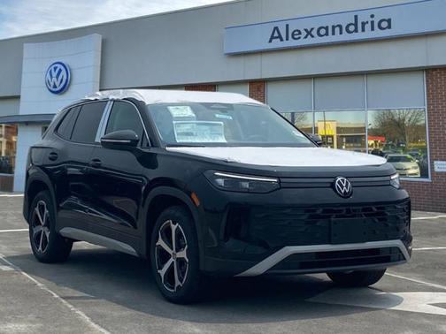 2025 Volkswagen Tiguan 2.0T SE 4MOTION