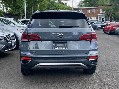 2024 Volkswagen Taos 1.5T SE