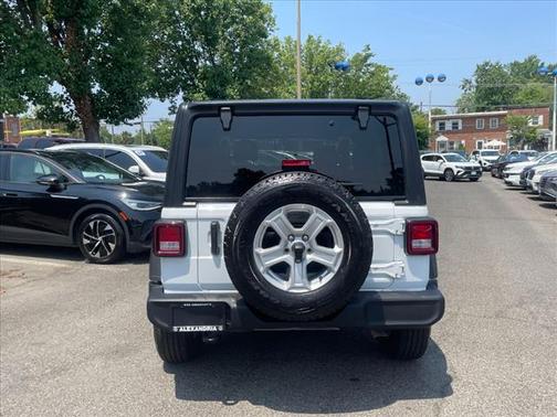 2022 Jeep Wrangler Unlimited Sport