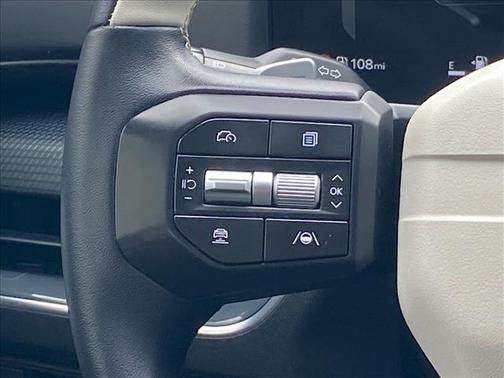 Aurora Black Pearl 2025 Kia K4 GT-Line