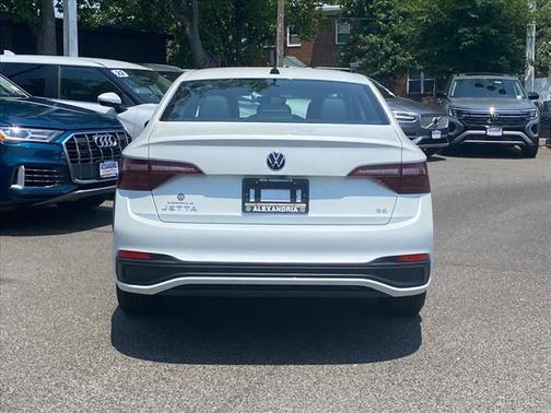 2023 Volkswagen Jetta 1.4T SE