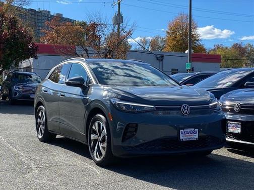 2023 Volkswagen ID.4 Pro