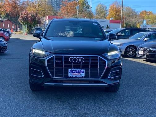 2023 Audi Q5 40 Premium