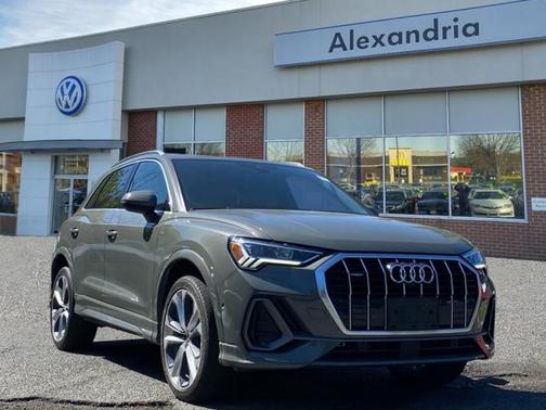 2021 Audi Q3 45 S line Premium Plus