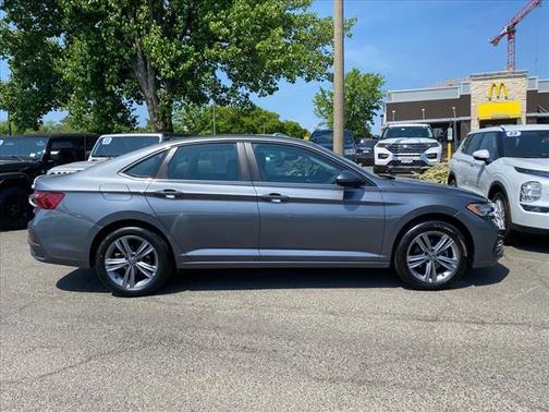 2024 Volkswagen Jetta 1.5T SE