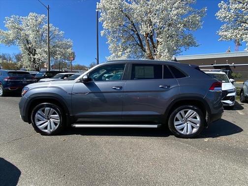 2020 Volkswagen Atlas Cross Sport 3.6L V6 SE w/Technology