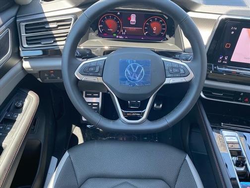 2025 Volkswagen Atlas 2.0T S