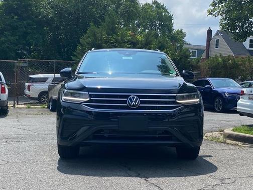 2024 Volkswagen Tiguan 2.0T SE 4MOTION