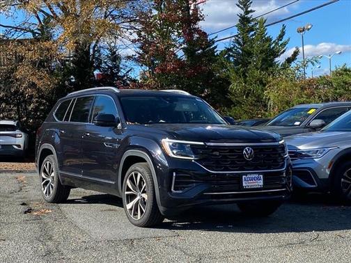 2025 Volkswagen Atlas 2.0T SEL Premium R-Line 4MOTION