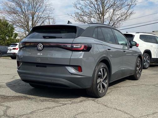 2023 Volkswagen ID.4 Pro