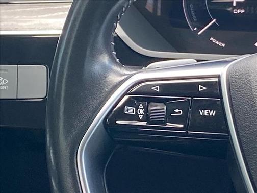 2021 Audi e-tron Premium