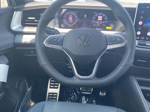 2025 Volkswagen Tiguan 2.0T SE R-Line Black 4MOTION