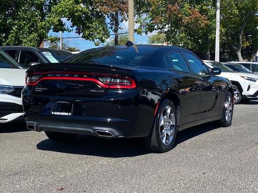 2015 Dodge Charger SXT