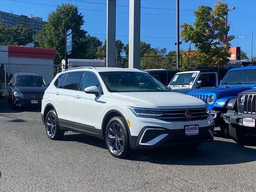 2022 Volkswagen Tiguan 2.0T SE