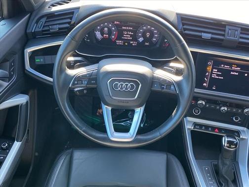 2021 Audi Q3 45 S line Premium