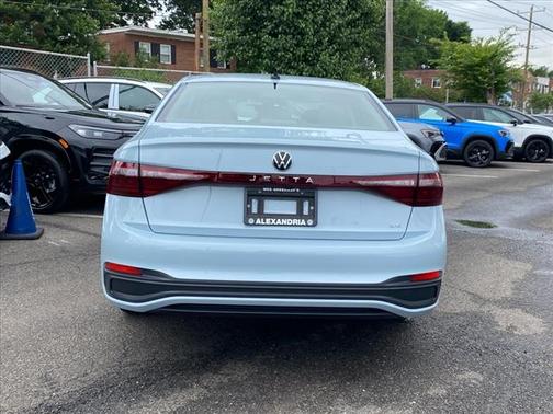 2025 Volkswagen Jetta 1.5T SE