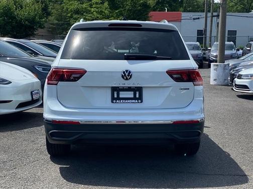 2023 Volkswagen Tiguan 2.0T SE 4MOTION