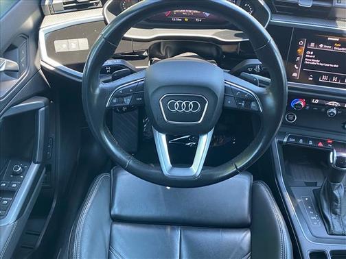 Mythos Black Metallic 2024 Audi Q3 Premium 45 TFSI S line quattro Tiptronic
