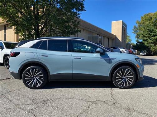 2023 Volkswagen ID.4 Pro S Plus