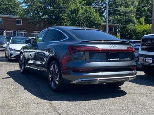 2021 Audi e-tron Sportback Premium Plus