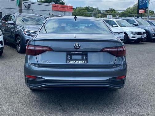 2024 Volkswagen Jetta 1.5T SE
