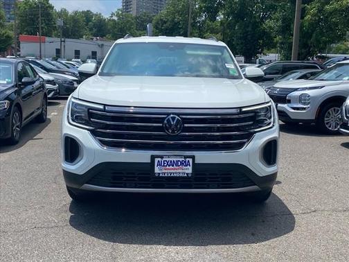 2024 Volkswagen Atlas 2.0T SE w/Technology 4MOTION