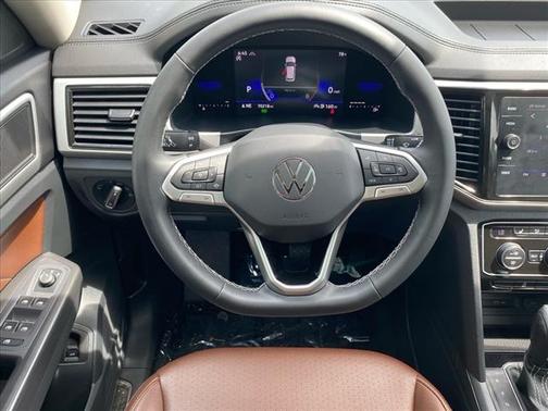 2022 Volkswagen Atlas 2.0T SE w/Technology 4MOTION