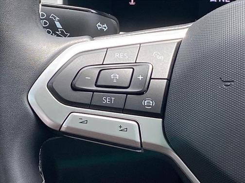 2022 Volkswagen Atlas 2.0T SE w/Technology 4MOTION