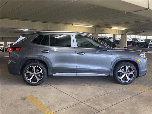 Platinum Gray 2026 Volkswagen Tiguan 2.0T SE