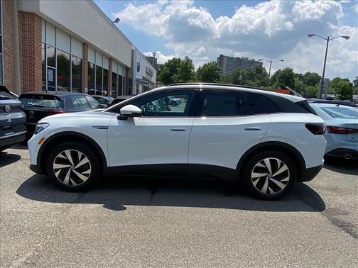 Pure White 2023 Volkswagen ID.4 AWD Pro