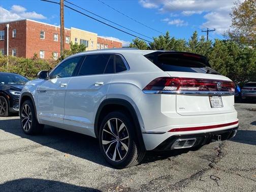 2025 Volkswagen Atlas Cross Sport 2.0T SEL Premium