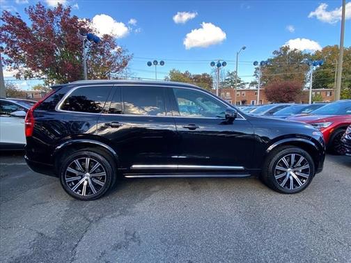 2022 Volvo XC90 T6 Inscription