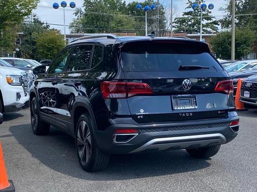 2024 Volkswagen Taos 1.5T SE